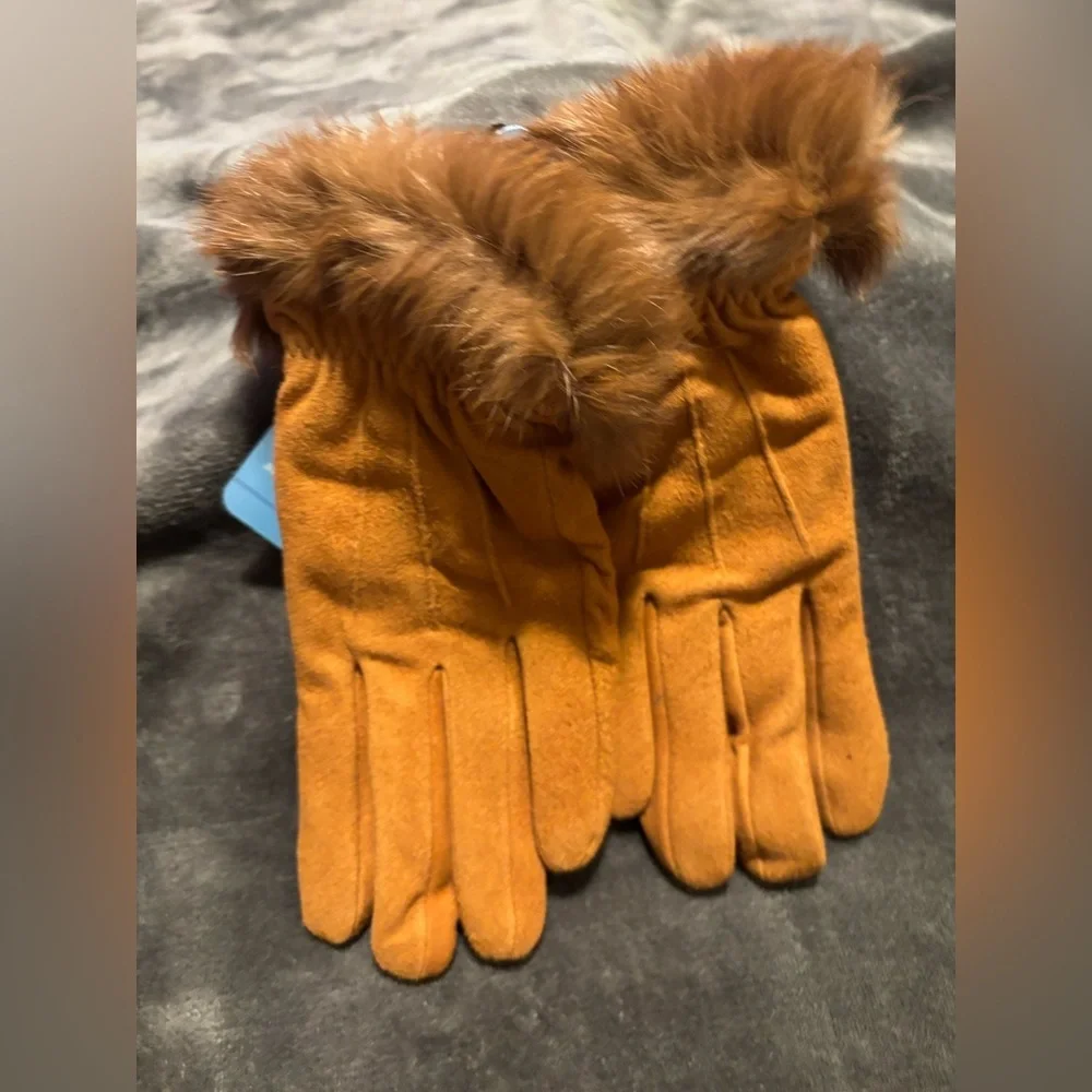 Faux Fur Trimmed Beige/Brown Gloves
